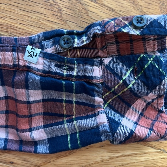 KAVU Pull-Over Lightweight Plaid Shirt, Size Medium - Picture 5 of 8